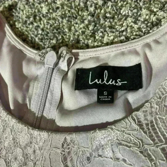Lulus $69 All For You Lilac Purple Lace Dress Sz S Sheath Stretch 3/4 Sleeve - Picture 3 of 10
